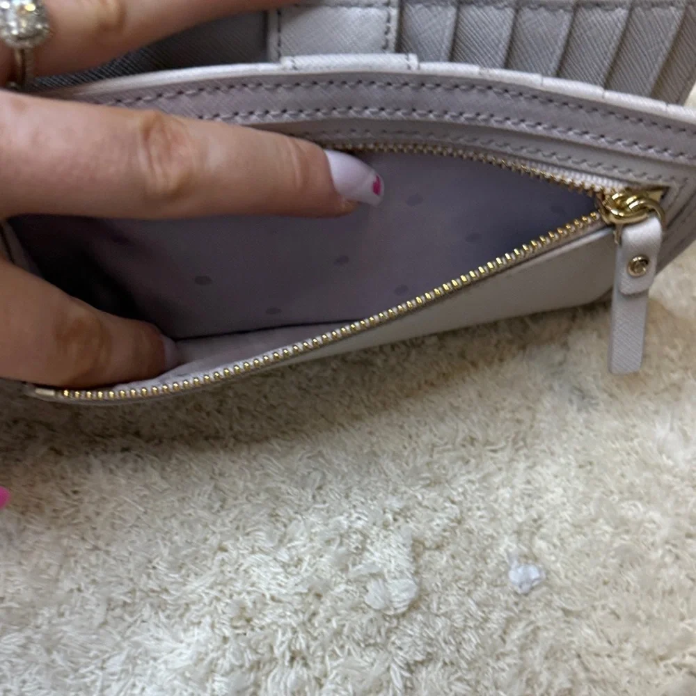 NWOT Kate Spade Light Gray Wallet with Bow Detail